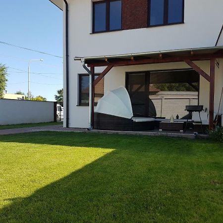 Apartment J&D Dunajská Streda エクステリア 写真